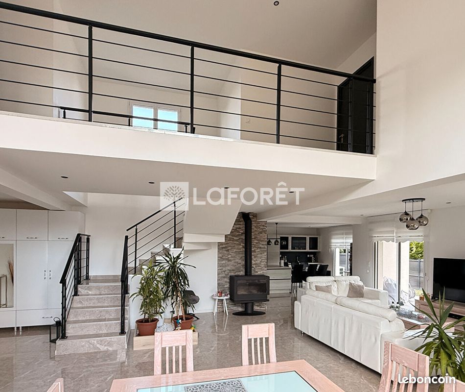 Maison 7 pièces 203 m² (image 15)