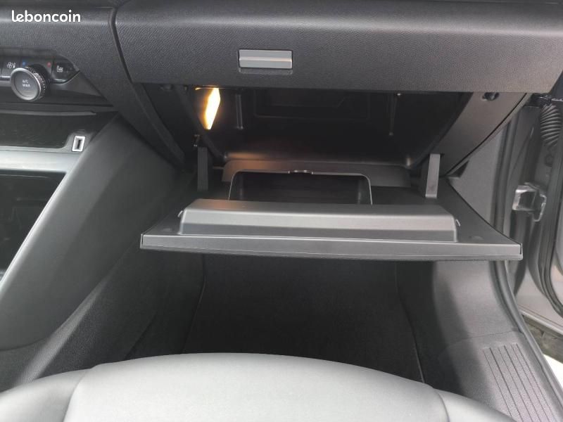 Citroen C4 BlueHDi 130ch S&S Shine Pack EAT8 (image 25)