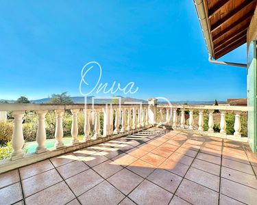 Maison 599 000 € - 233 m²