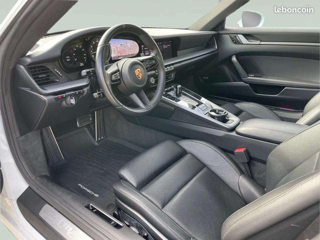 Porsche 911 992 Carrera 3.0 385 ch PDK * Sport Chrono * Échappement Sport * Bose * Toit Ouvrant (image 7)