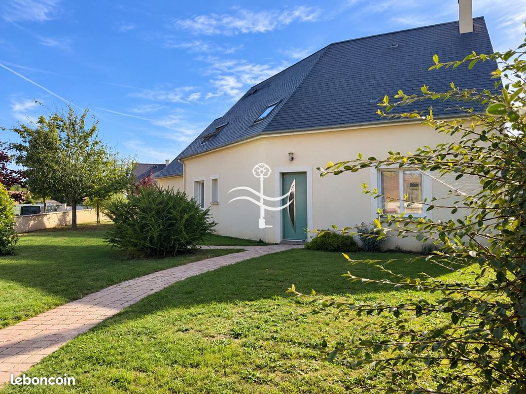 Maison 7 pièces 145 m² · à Thaon · 145 m² · 399 900 €