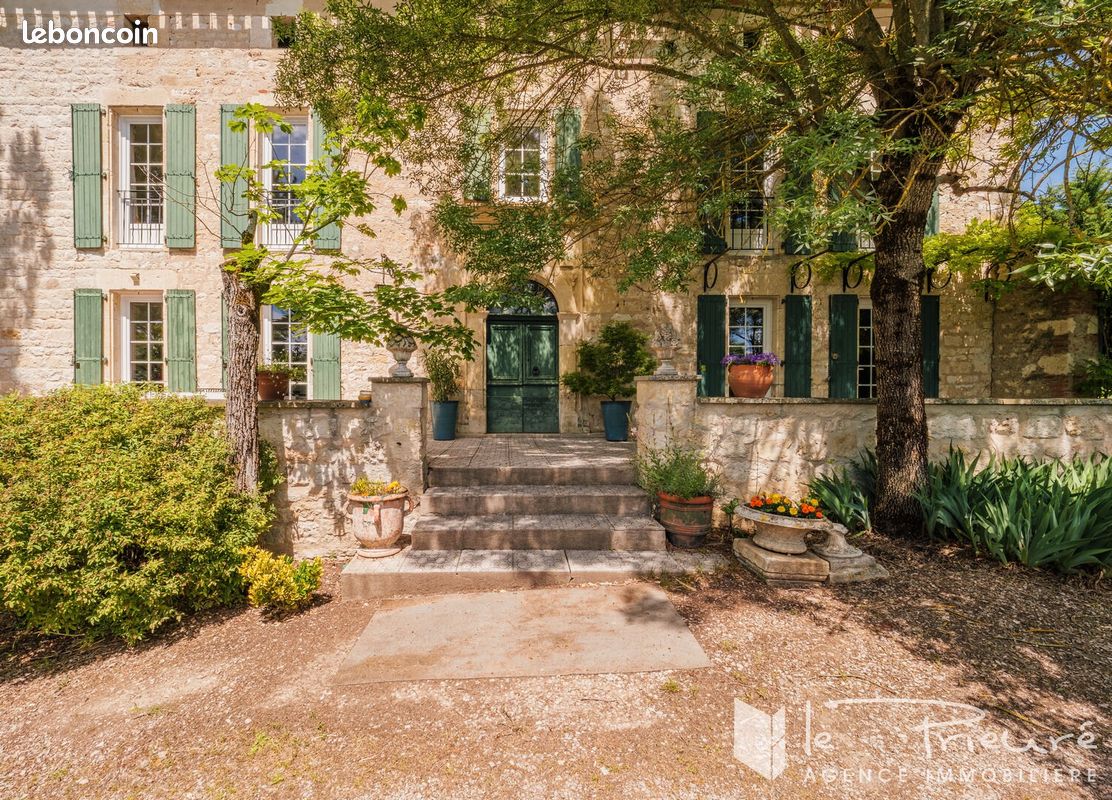 Maison 9 pièces 327 m² · à Albi · 327 m² · 750 000 €