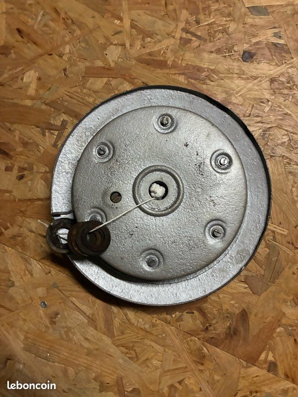 Plateau De Poulie Sans Pignon Pour Mobylette Peugeot 103 Et 104 - Référence S2505, Marque Misterbike, Neuf