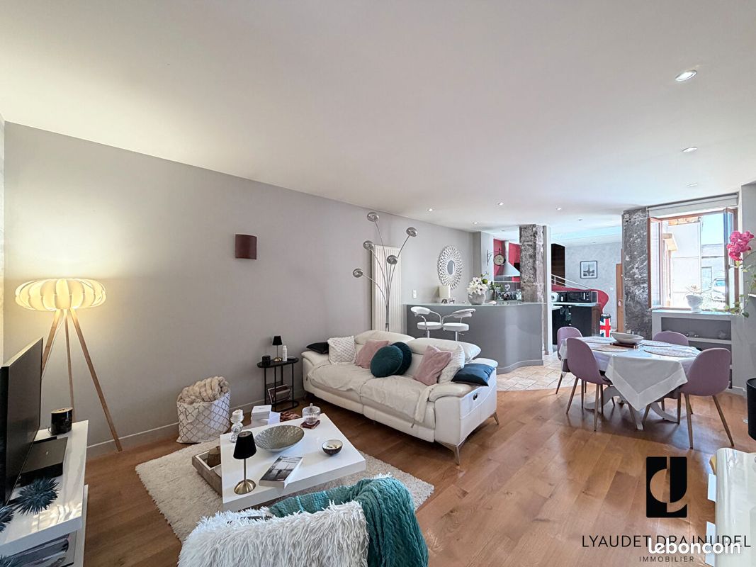 Appartement 3 pièces 85 m² · à Roanne · 85 m² · 148 000 €