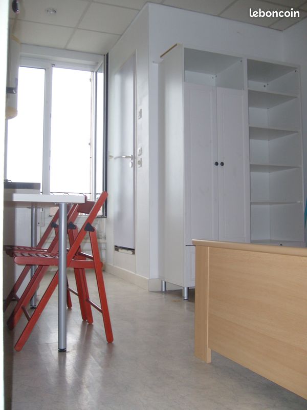 Appartement 1 pièce 12 m² · à Reims · 12 m² · 340 €