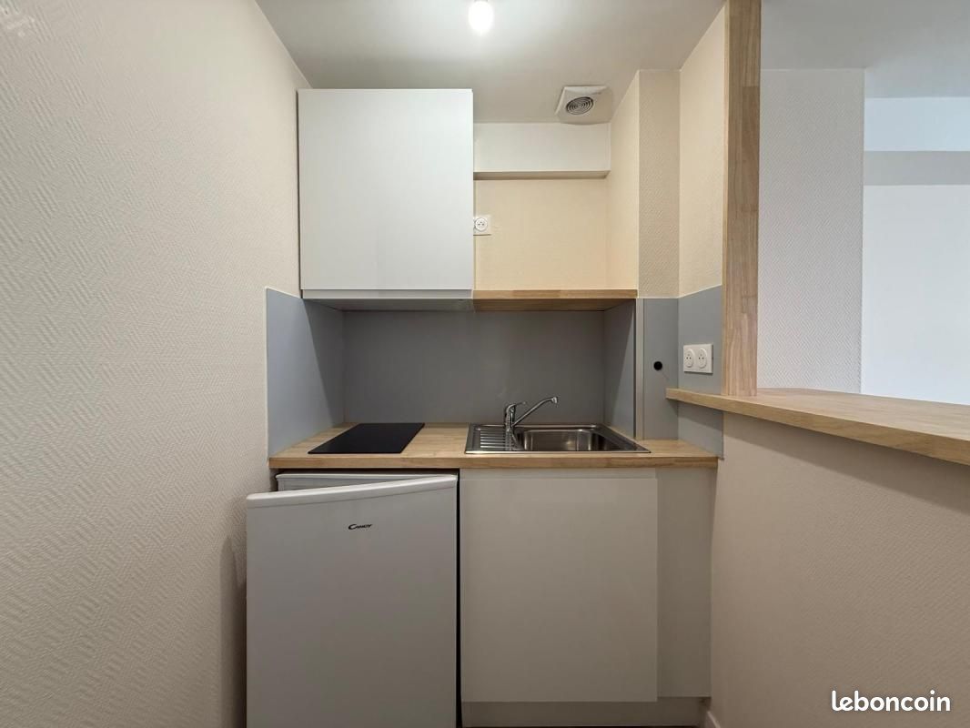 Appartement 1 pièce 17 m² · à Angers · 17 m² · 494 €/mois