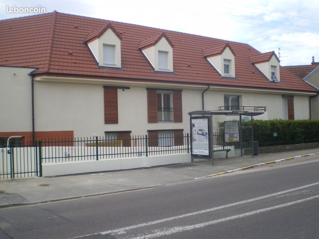 Appartement 3 pièces 51 m² · à Longvic · 51 m² · 730 €/mois