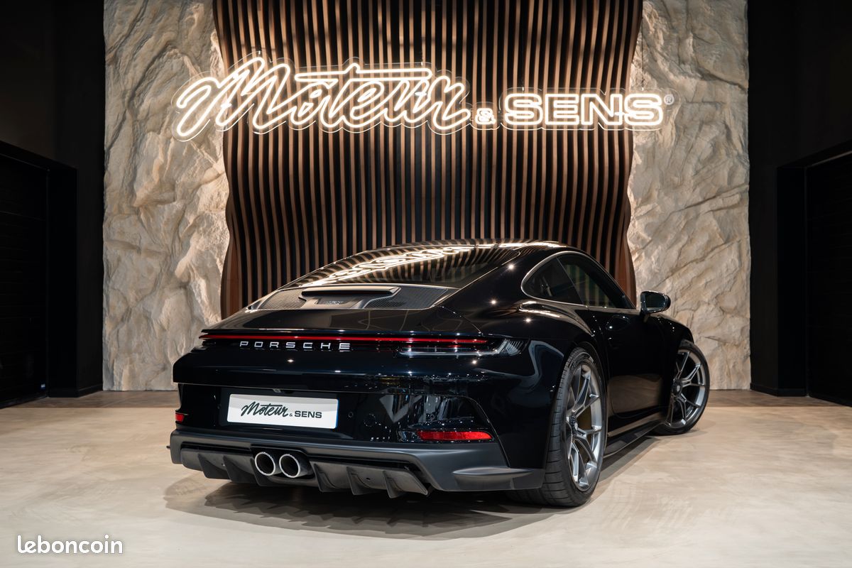 Porsche 911 (992) 4.0 510 gt3 pdk avec pack touring - porsche approved - lift - 90l - chrono - carbone - 918 - ppf - toit carbone - pccb (image 2)