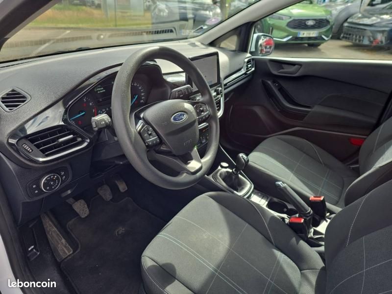 Ford Fiesta 1.0 EcoBoost 95ch Connect Business Nav 5p (image 14)