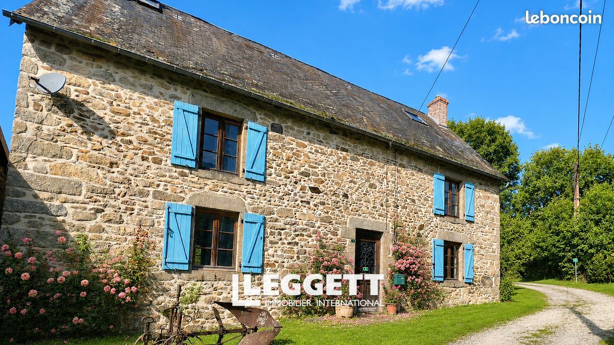 Maison 8 pièces 192 m² · à Saint-Priest-la-Feuille · 192 m² · 170 100 €