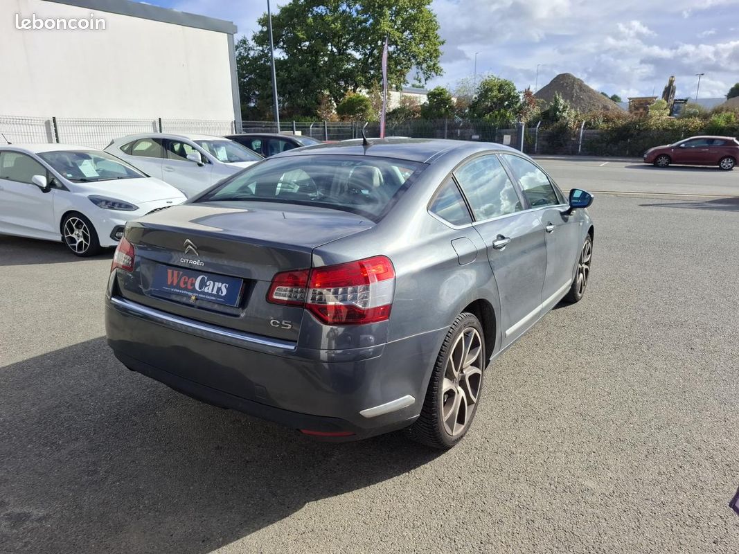 Citroen c5 2.0 hdi 165 exclusive (image 11)