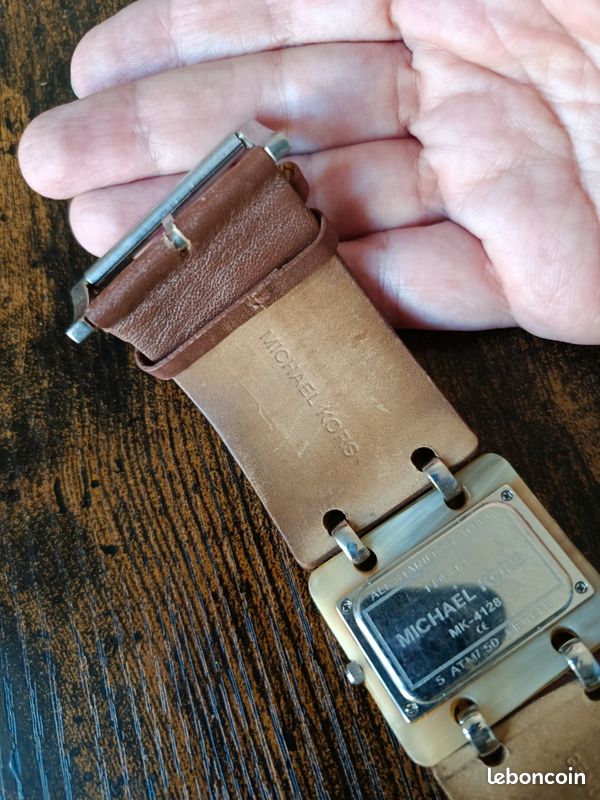 Montre femme en cuir Mickaël Kors (image 5)