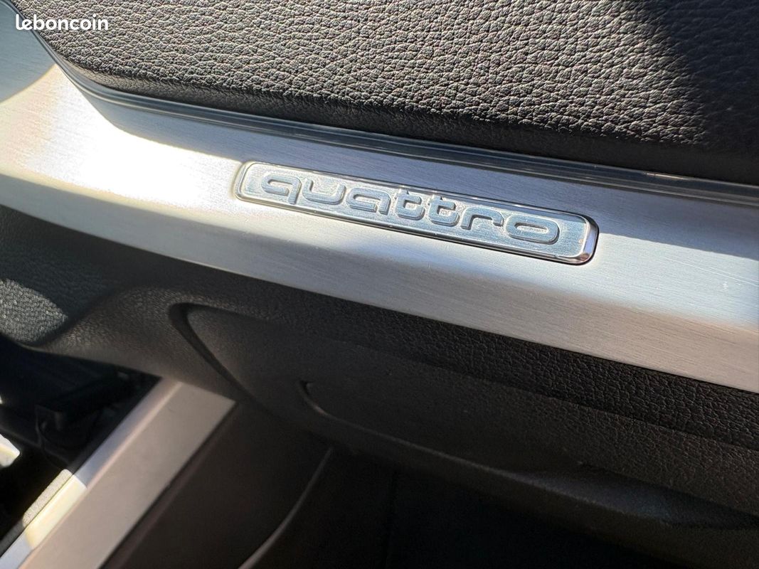 AUDI Q2 2.0 40 TFSI 190 S LINE QUATTRO S-TRONIC 7 - CAMERA - TO - GPS - KEYLESS - ACC - HAYON ELECTRIQUe (image 32)