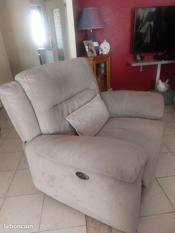 Cause déménagement vends fauteuil relax électrique (image 6)