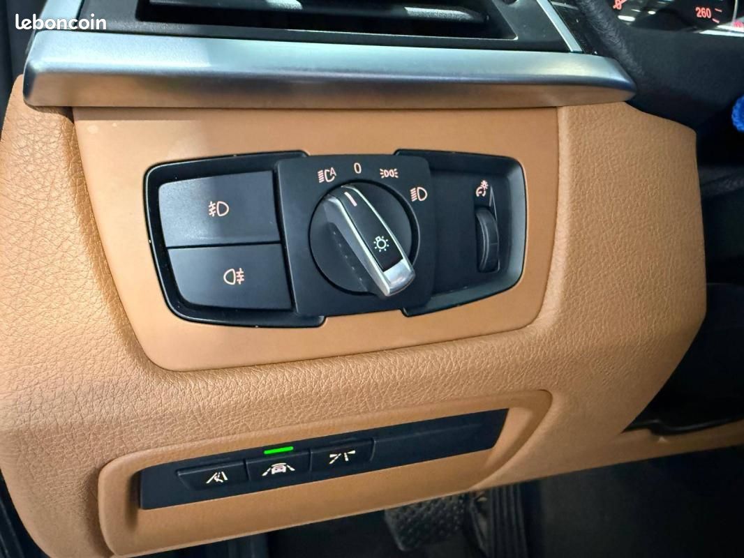BMW Série 3 F30 LCI 330i xDrive 252ch Luxury - révision a jour et vidange BVA ok (image 19)