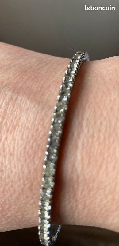 Bracelet rond avec strass (image 3)