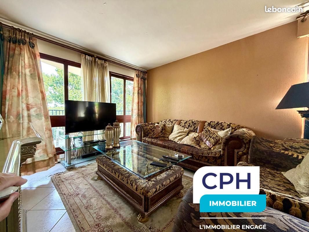 Appartement 4 pièces 64 m² · à Le Chesnay-Rocquencourt · 64 m² · 298 000 €