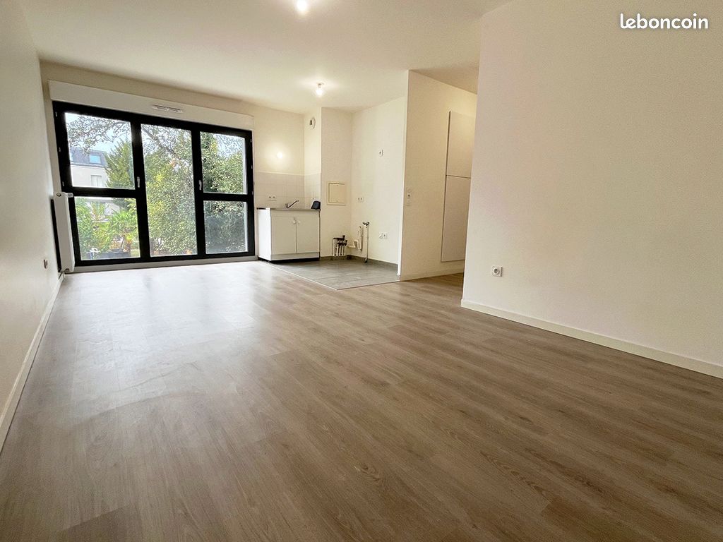 Appartement 2 pièces 45 m² · à Saint-Denis · 45 m² · 134 900 €