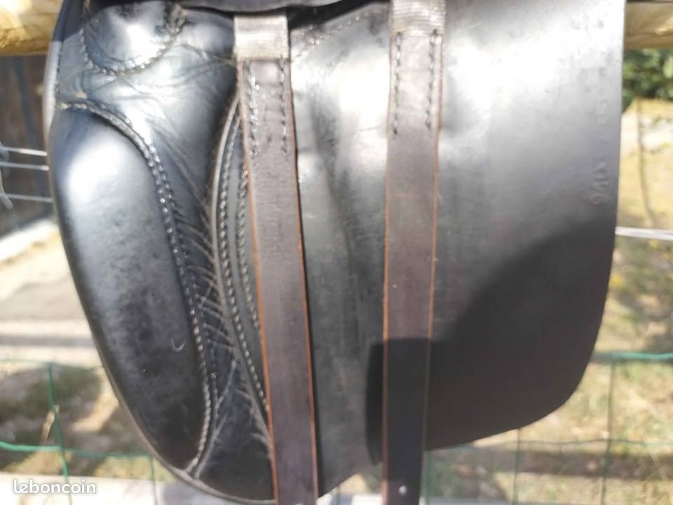 Selles de dressage County occasion à vendre | France