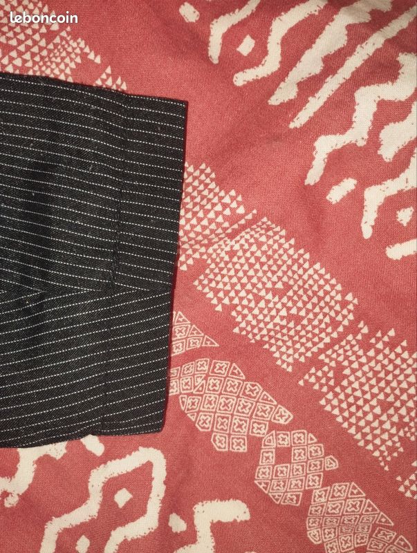 Veste noir 4 ans noir avec des rayures legere (image 4)