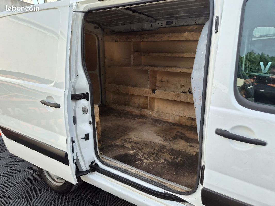 Citroën JUMPY FOURGON Business M (L2) 1,6 hdi 95 cv (image 14)
