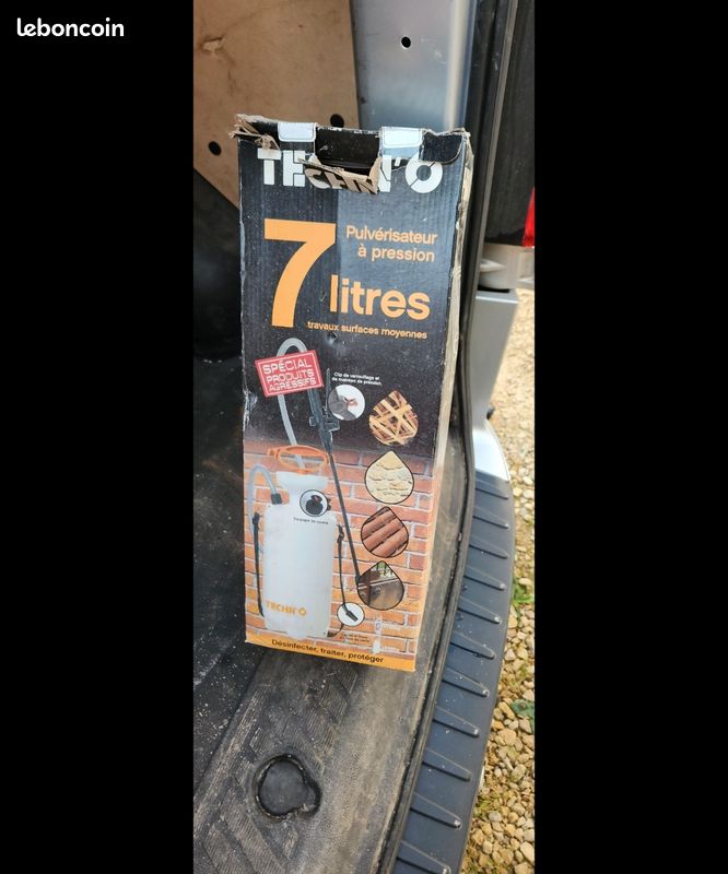 Pulvérisateur 7 litres
Pulvérisateur à pression
litres
travaux surfaces
Pulvérisateur à pression
litres
travaux sur
Pulvérisateur à pression
litres
travaux surfaces (image 1)