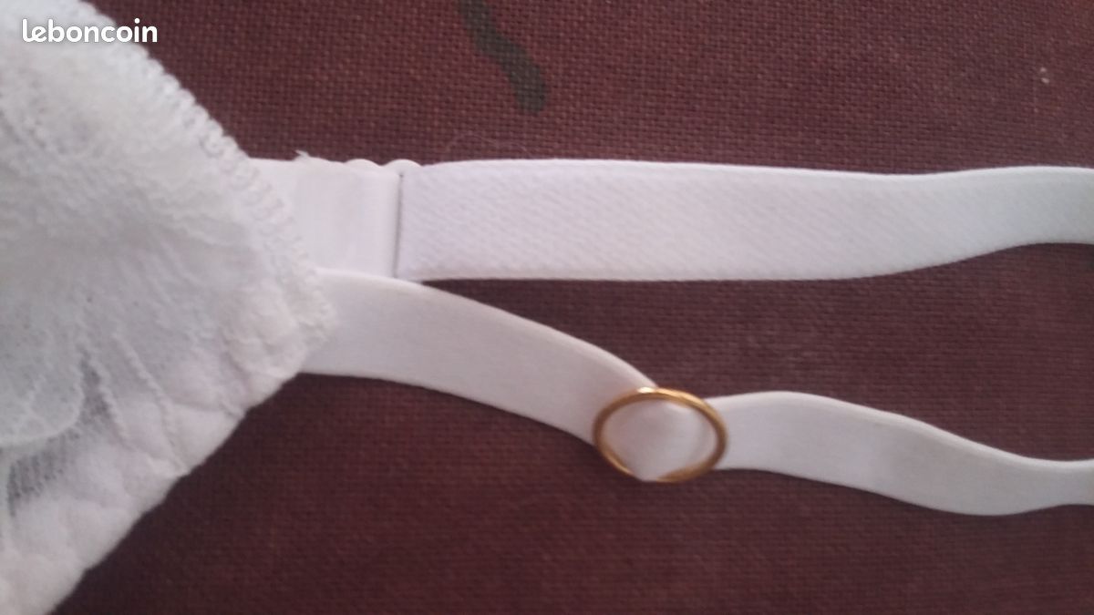 Soutien gorge femme/ fille état neuf (image 4)