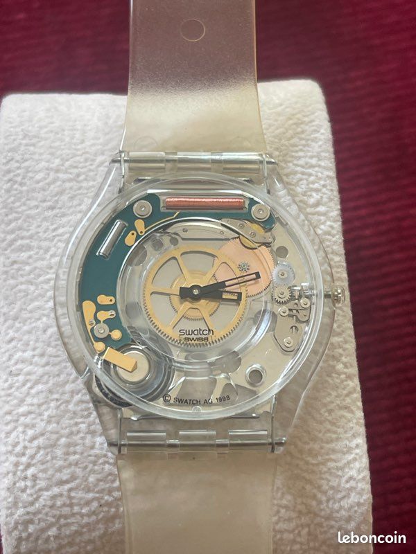 Jelly Swatch Reloj Transparente Clearly Skin Swatch Transparente