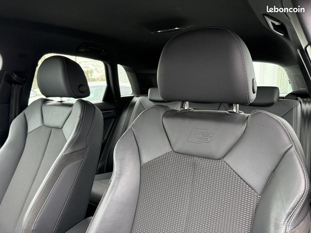 AUDI Q3 45 TFSIe 245 ch S tronic 6 S line (image 35)