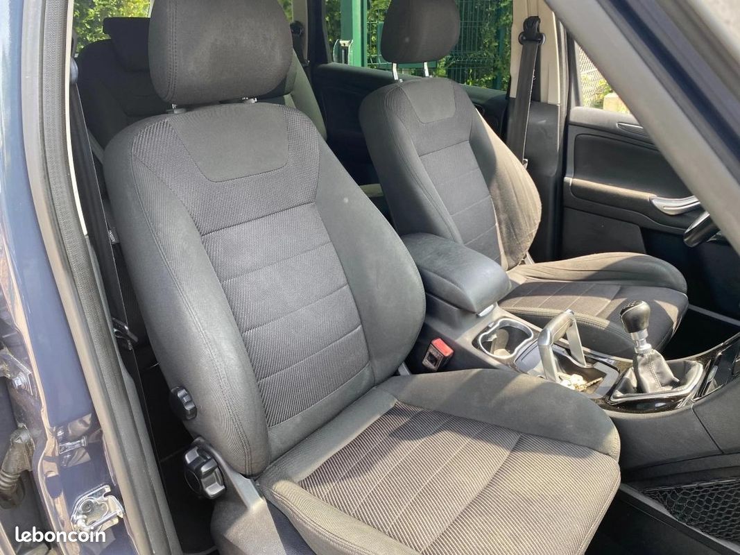 Ford S-max 2.0 TDCI 140 PACK TITANIUM 7 PL (image 9)