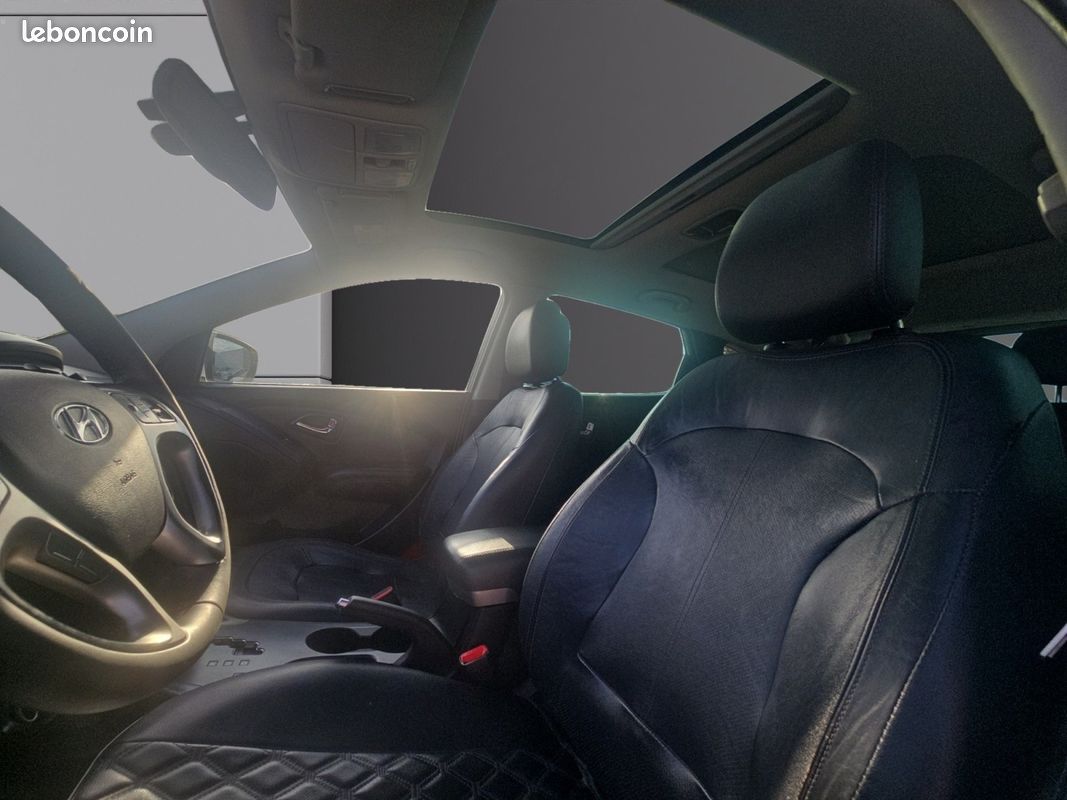 HYUNDAI ix35 CRDi 184 4WD Pack Premium A 2.0 (image 12)