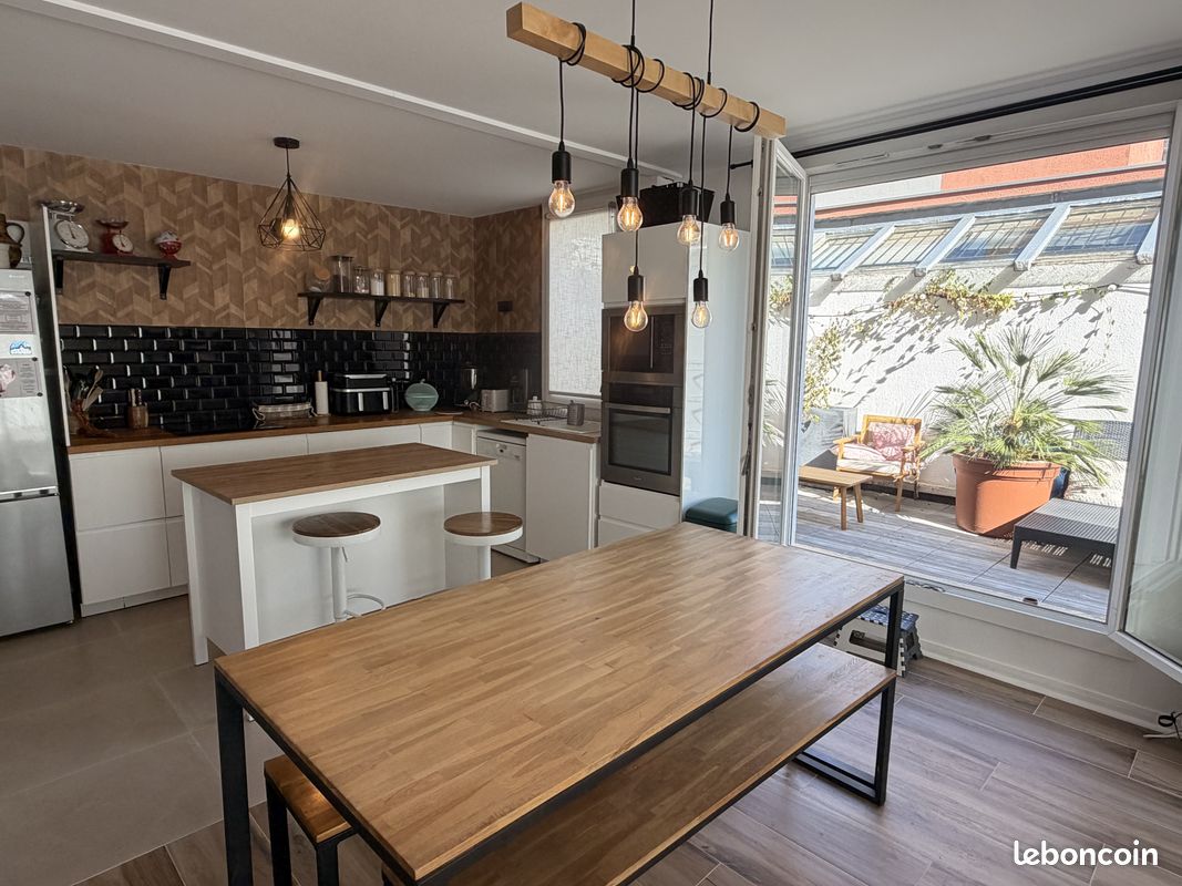 Appartement 5 pièces 100 m² · à Talant · 100 m² · 219 000 €