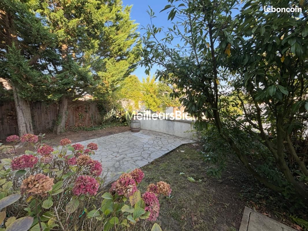 Appartement 6 pièces 150 m² · à Sèvres · 150 m² · 750 000 €