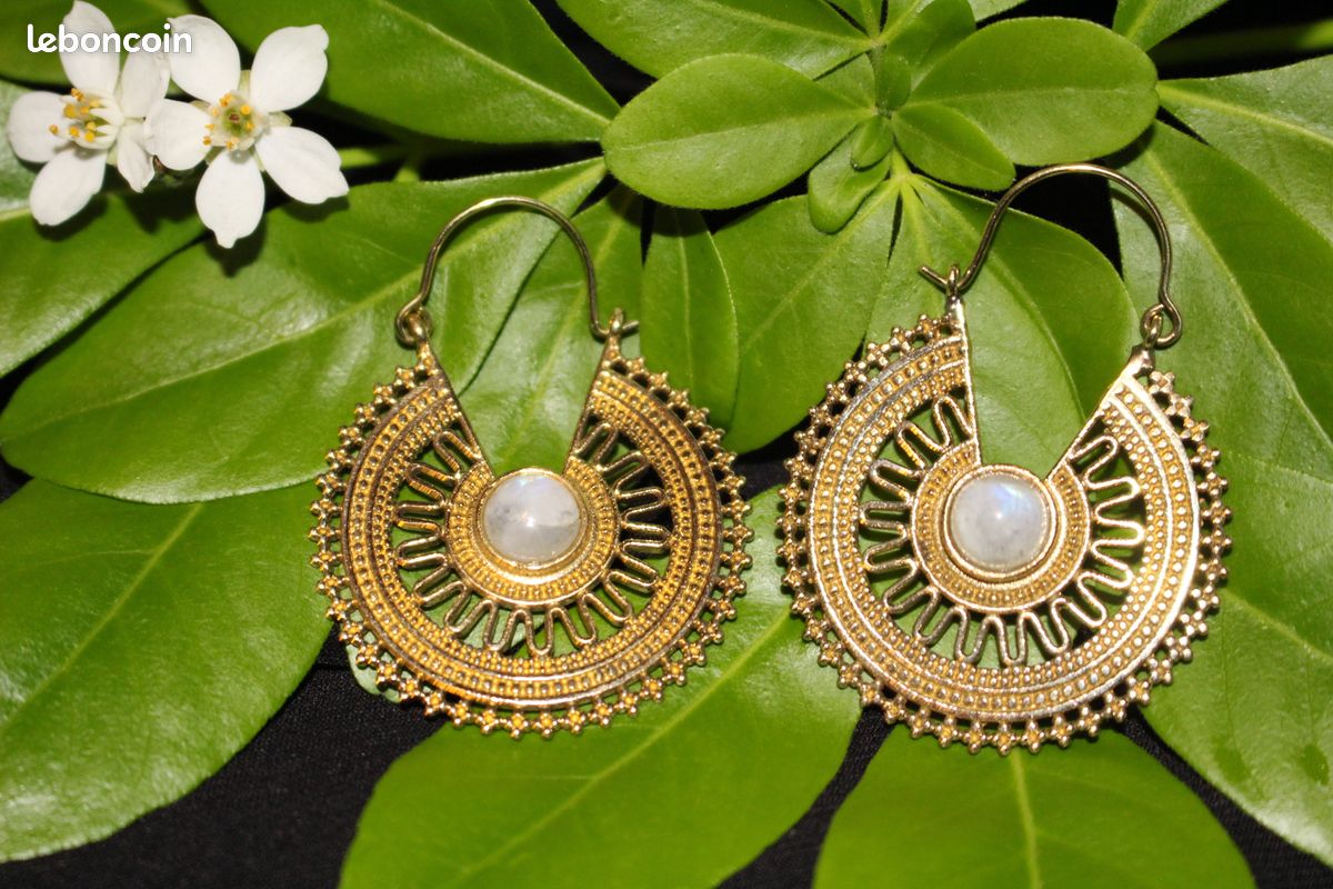Boucles d'oreilles pierre de lune Artisanat indien (image 1)