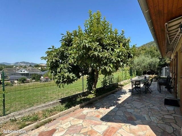 Maison 7 pièces 155 m² · à Saint-Béron · 155 m² · 335 000 €
