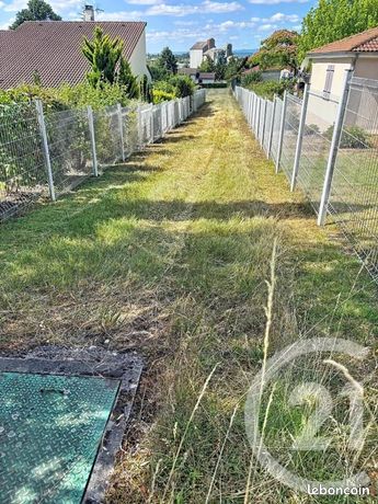 Terrain 2 500 m² Chambaron Sur Morge