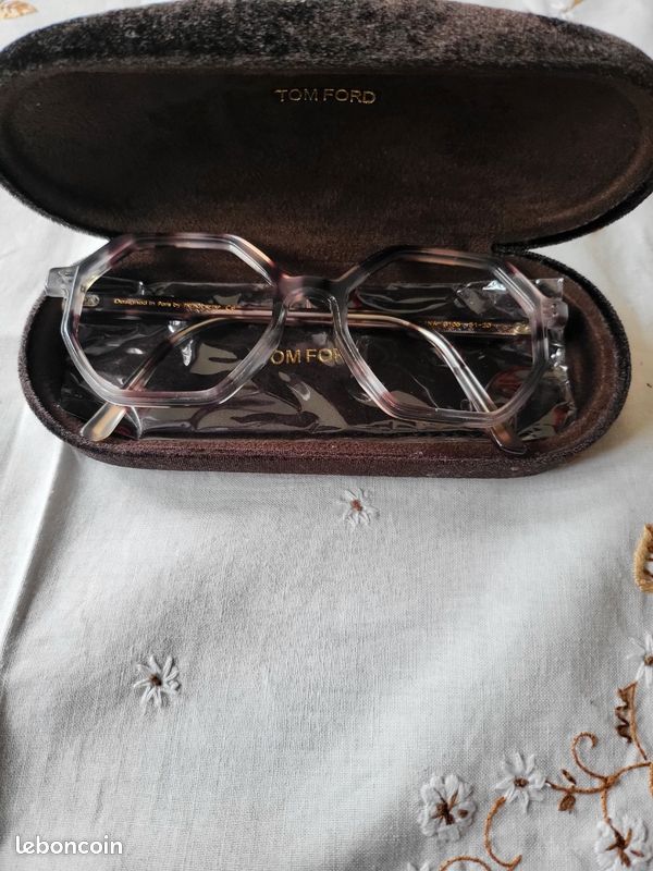 Lunettes De Soleil TOM FORD - Modèle Rare - Avec étuis, Boîte Et étiquettes D'origine - Portées 2 Fois