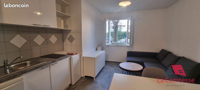 Studio 1 pièce 19 m²