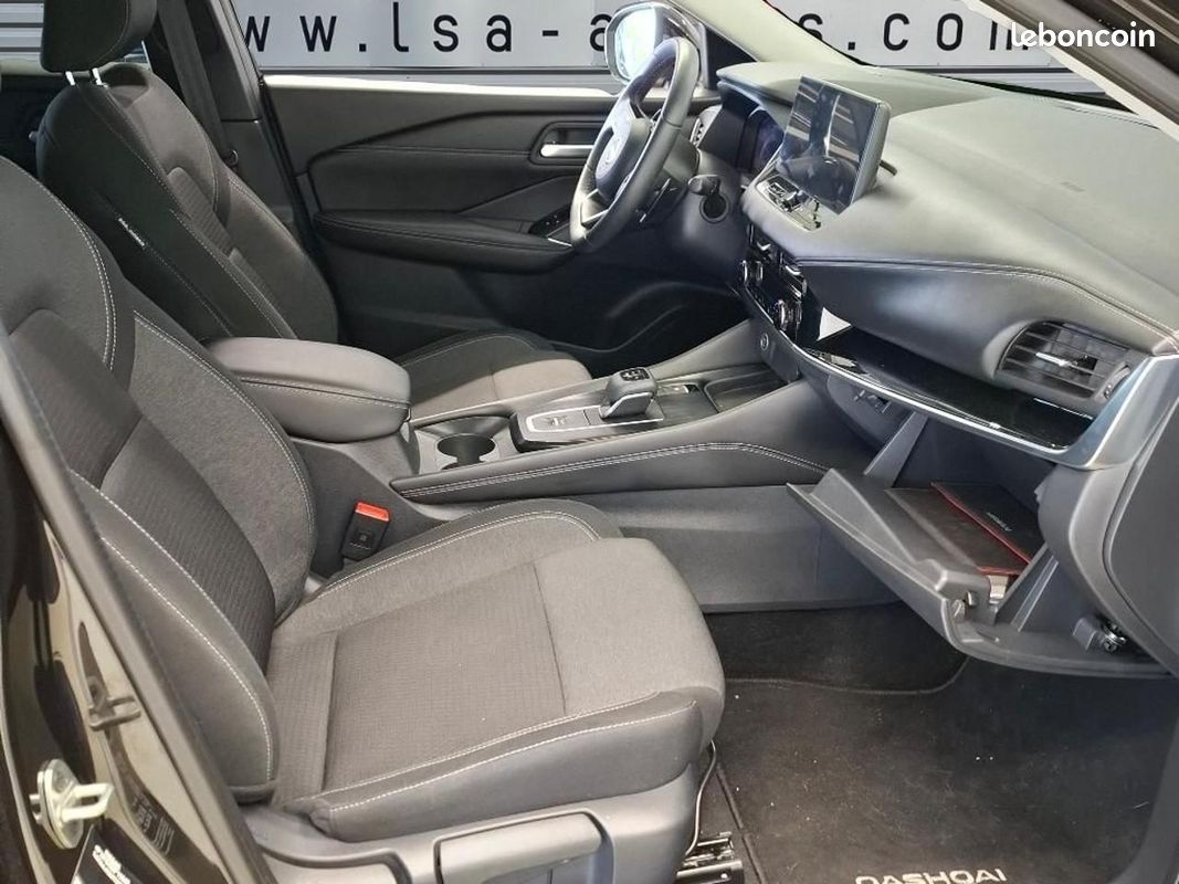 NISSAN QASHQAI 1.3 Mild Hybrid 158 Xtronic N-Connecta (image 8)