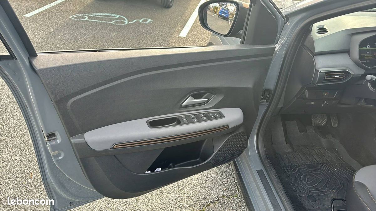 Dacia jogger hybrid 140 7 places gsr2 extreme (image 30)