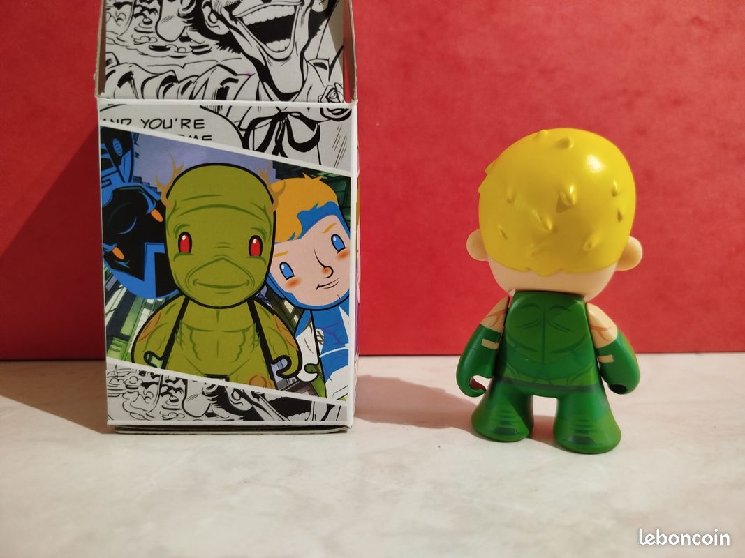 Kidrobot Figurine vinyle DC Comics Mini Series Green Arrow (image 3)