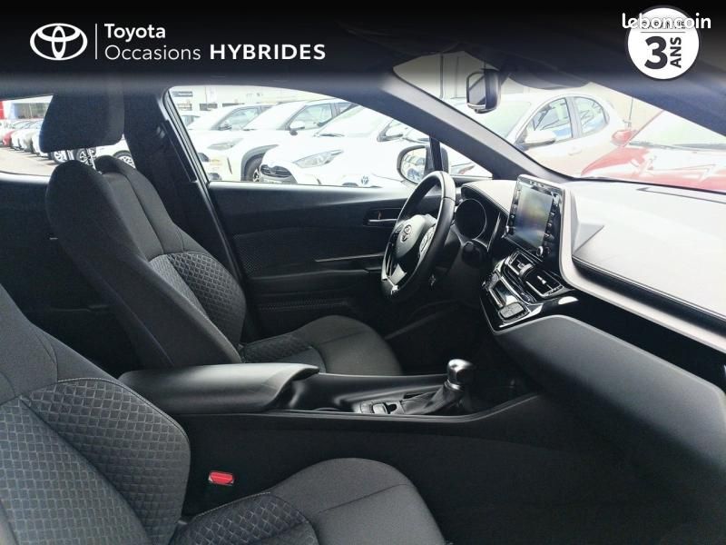 Toyota C-HR 122h Dynamic Business 2WD E-CVT + Programme Beyond Zero Academy MY20 (image 6)