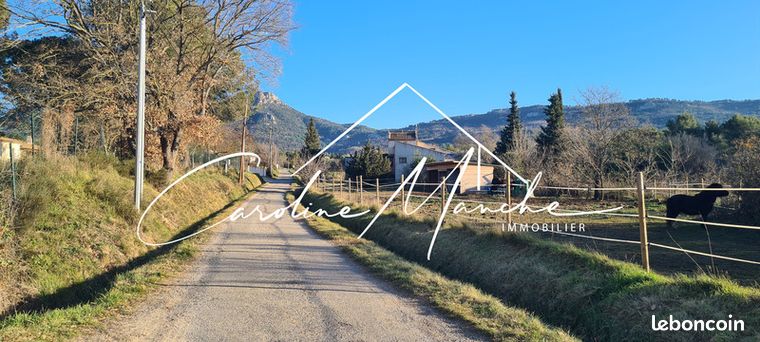 Propriété 8 pièces 300 m²