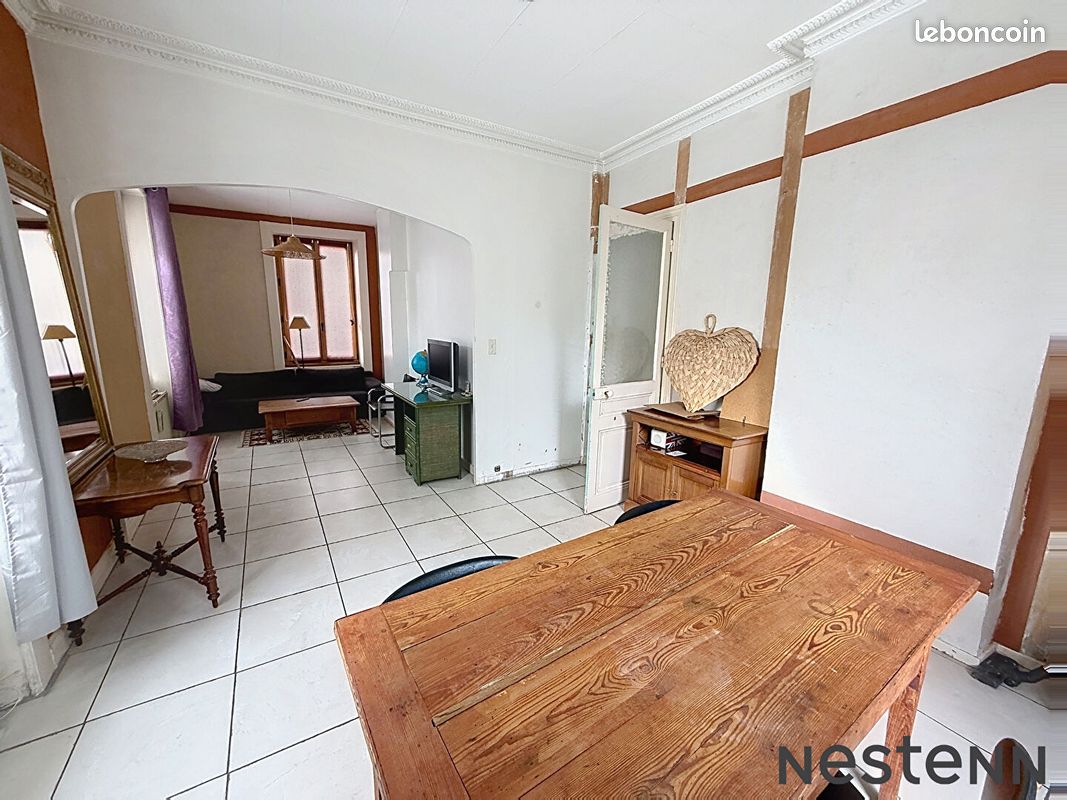 Appartement 3 pièces 61 m² · à Saint-Étienne · 61 m² · 61 000 €