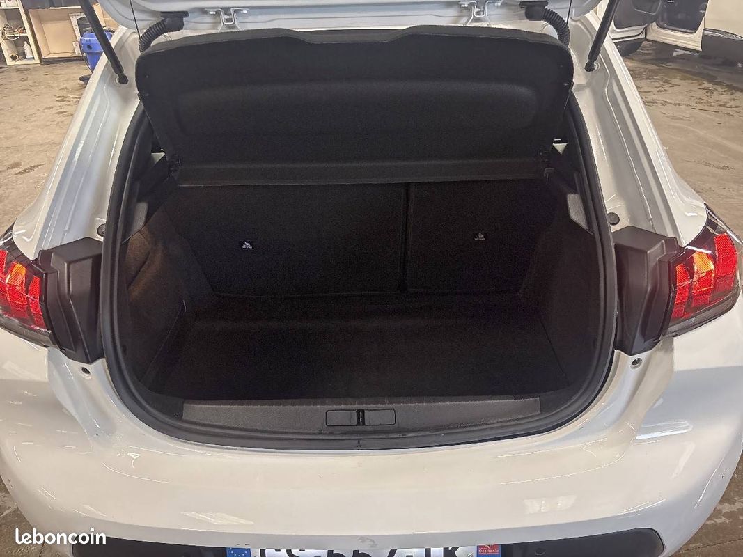 PEUGEOT 208 PureTech 100 S&S BVM6 Active (image 6)