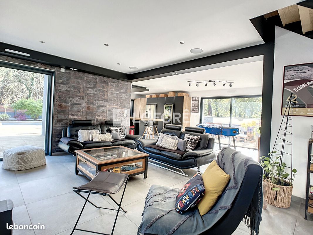 Villa 7 pièces 174 m² - La Teste-de-Buch 33260 (image principale 3)