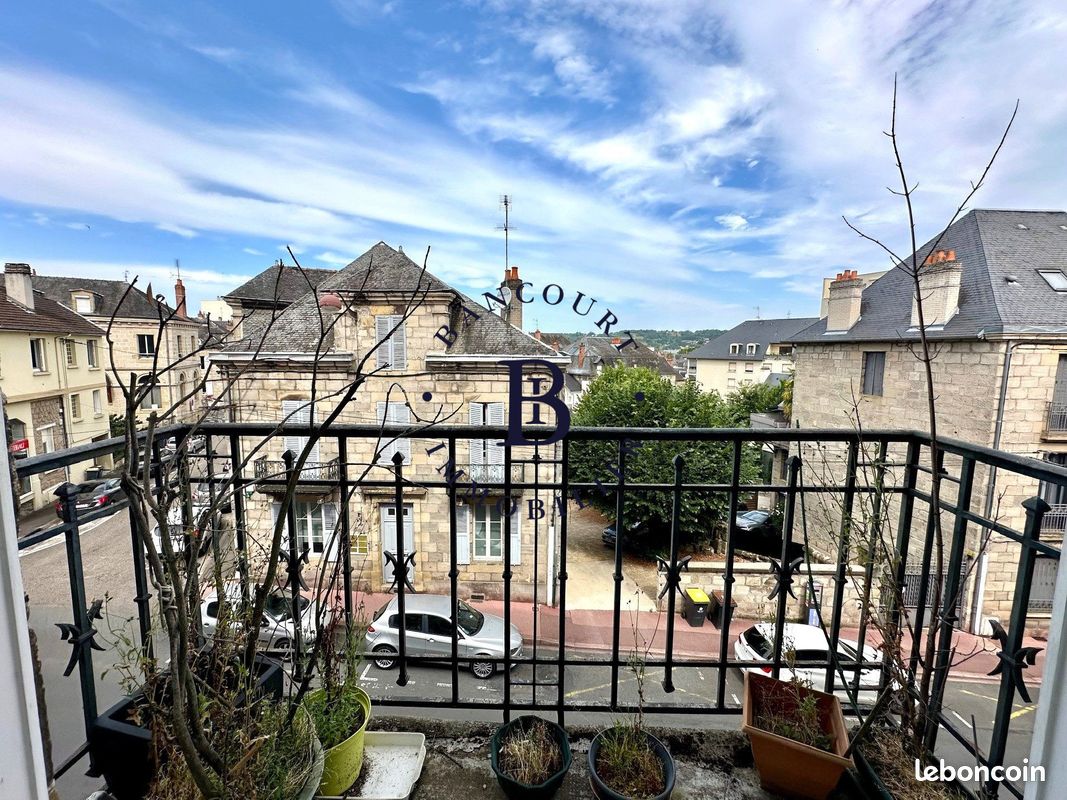 Appartement 4 pièces 105 m² · à Brive-la-Gaillarde · 105 m² · 109 000 €