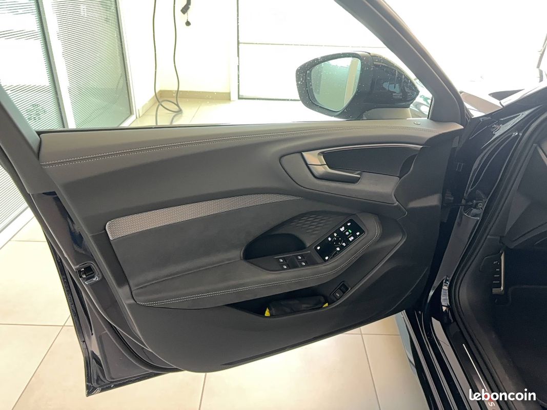 AUDI A5 Avant TFSI 204 ch S tronic 7 Quattro S line (image 8)
