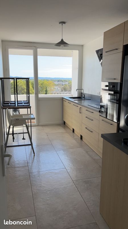 Appartement 3 pièces 75 m² · à Avignon · 75 m² · 748 €/mois
