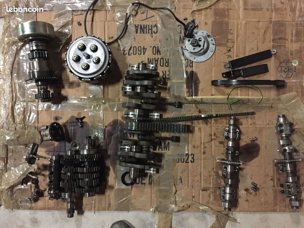 Intérieur moteur YAMAHA 600 DIVERSION (image 2)